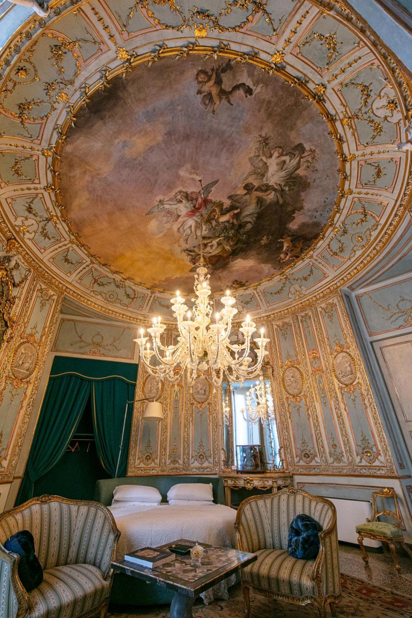 Hotel Palazzo Doria Napoli Esterno foto